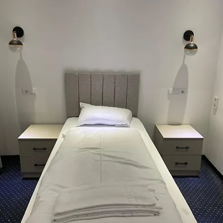 Gastpark 3* Manching