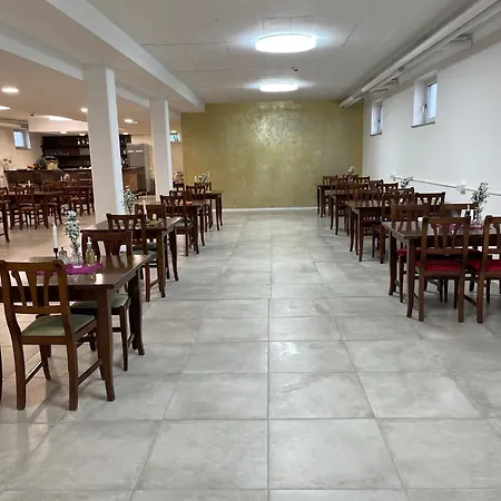 Gastpark 3* مانشينغ